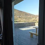 Sea Melody Tinos 3 *