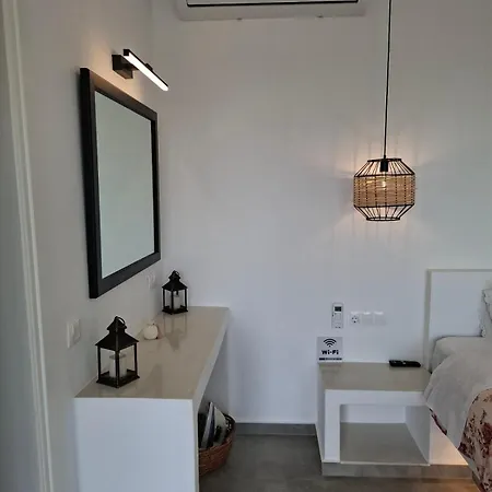 Sea Melody Tinos 3 *